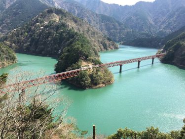 静岡吊り橋巡りで絶景の「夢の吊橋」と「奥大井湖上駅」を空中散歩